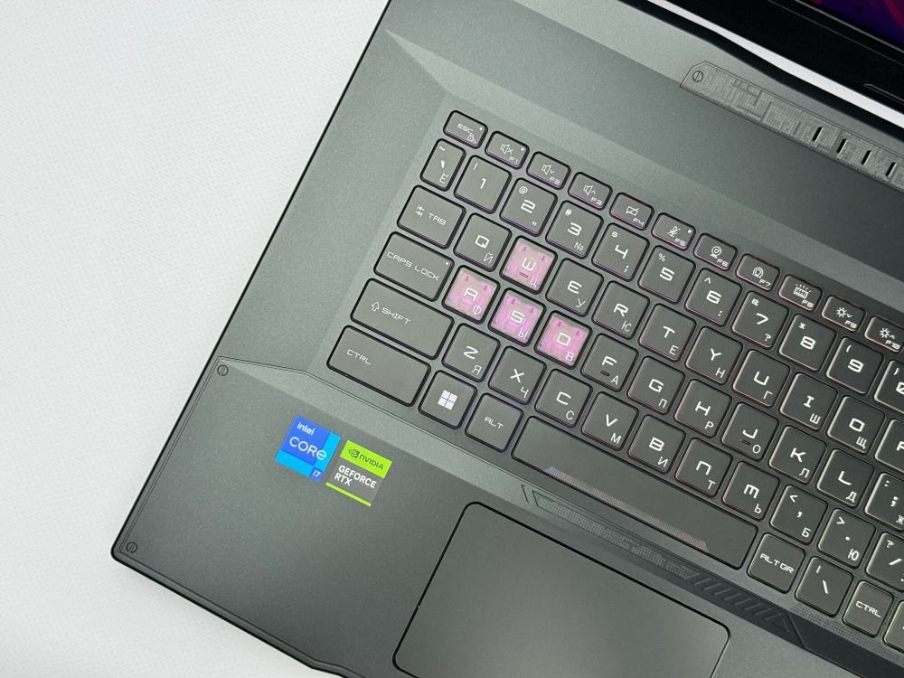 Игровой ноутбук MSI Katana B12V i7-12650H/16GB(RAM)/1TB(SSD)/RTX4070(8GB)/17.3/144Hz/WIN11PRO