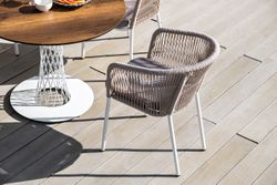 "Марсель" стул плетеный из роупа, каркас алюминий белый муар, роуп бежевый круглый, ткань бежевая 03