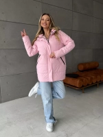 Осенняя куртка с капюшоном