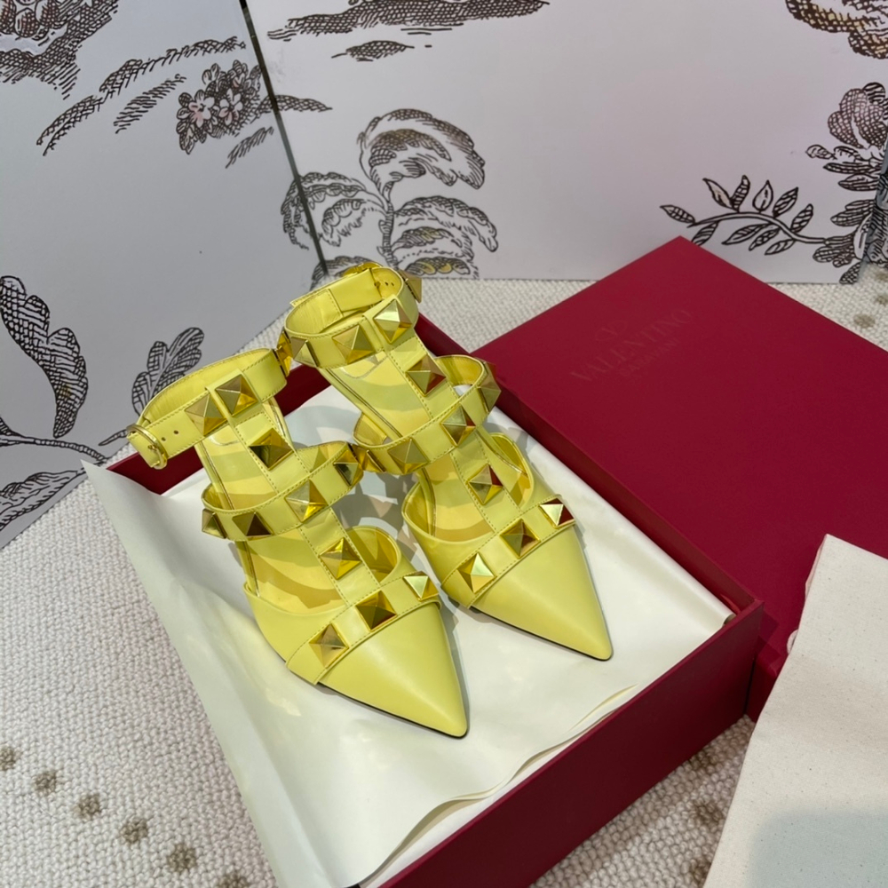 Valentino Garavani Roman Stud 8.5 cm