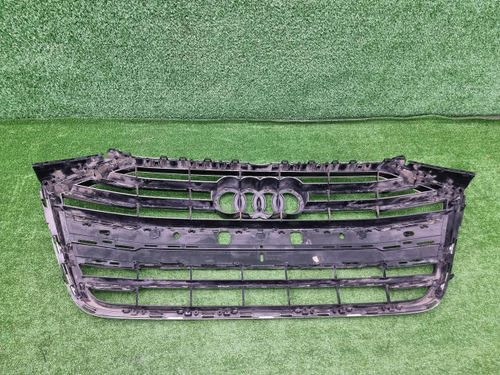 Решетка радиатора Audi A8 4 D5 (2017-2022)
