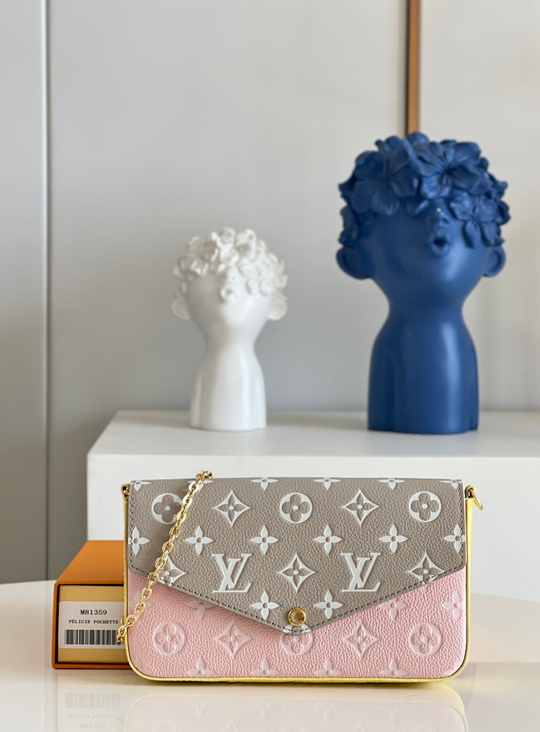 Louis Vuitton Felicie Pochette