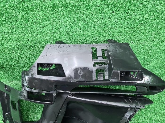 Кронштейн бампера RH Porsche 911 GT3 992 (21-нв)