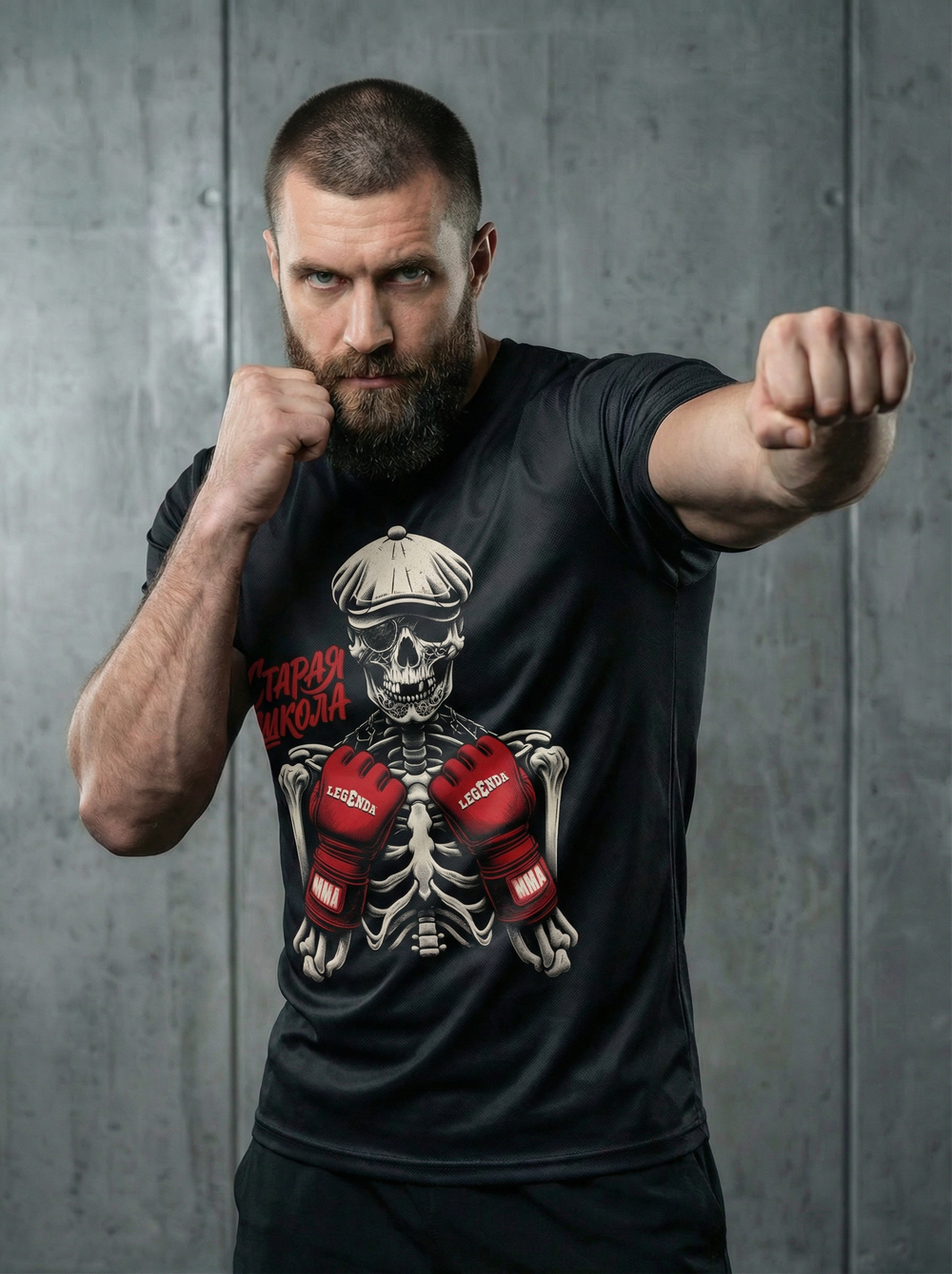Футболка тренировочная мужская черная LEGENDA Кости боевые