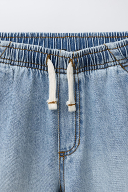 ZARA СВОБОДНЫЕ ДЖИНСОВЫЕ ШОРТЫ, СИНИЙ