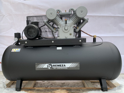 Компрессор поршневой 500.LT100 REMEZA (Белоруссия): 1400 л/мин., 10 бар, ресивер 500 л., 7,5 кВт, 380В, габариты без упак. 2000x615x1250 мм, 340 кг.