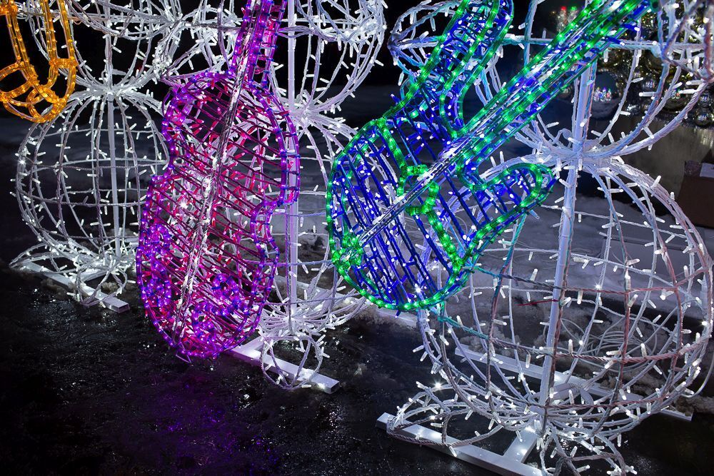 Светодиодные фигуры «Снеговики-музыканты»