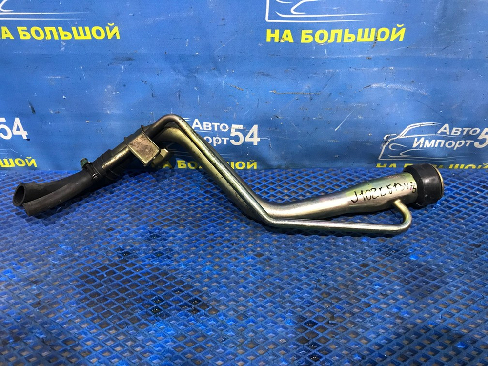 Горловина топливного бака TOYOTA CAMI 1999-2006
