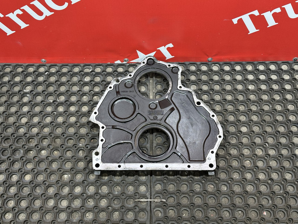 Крышка плиты двигателя