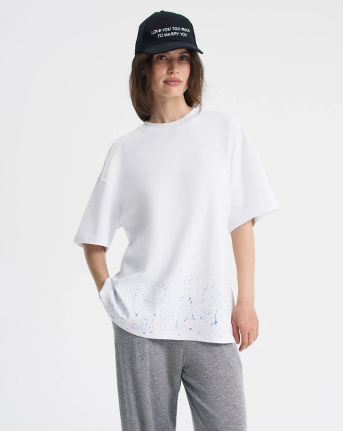 Футболка с принтом разбрызганной краски