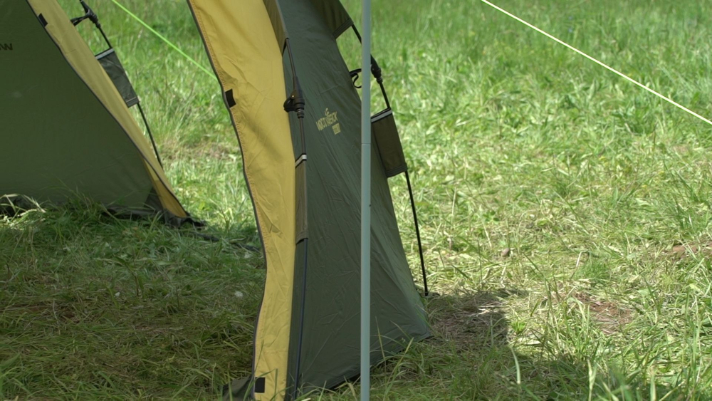 Шатер Maverick Cosmos 400 под сьемную панель для трубы