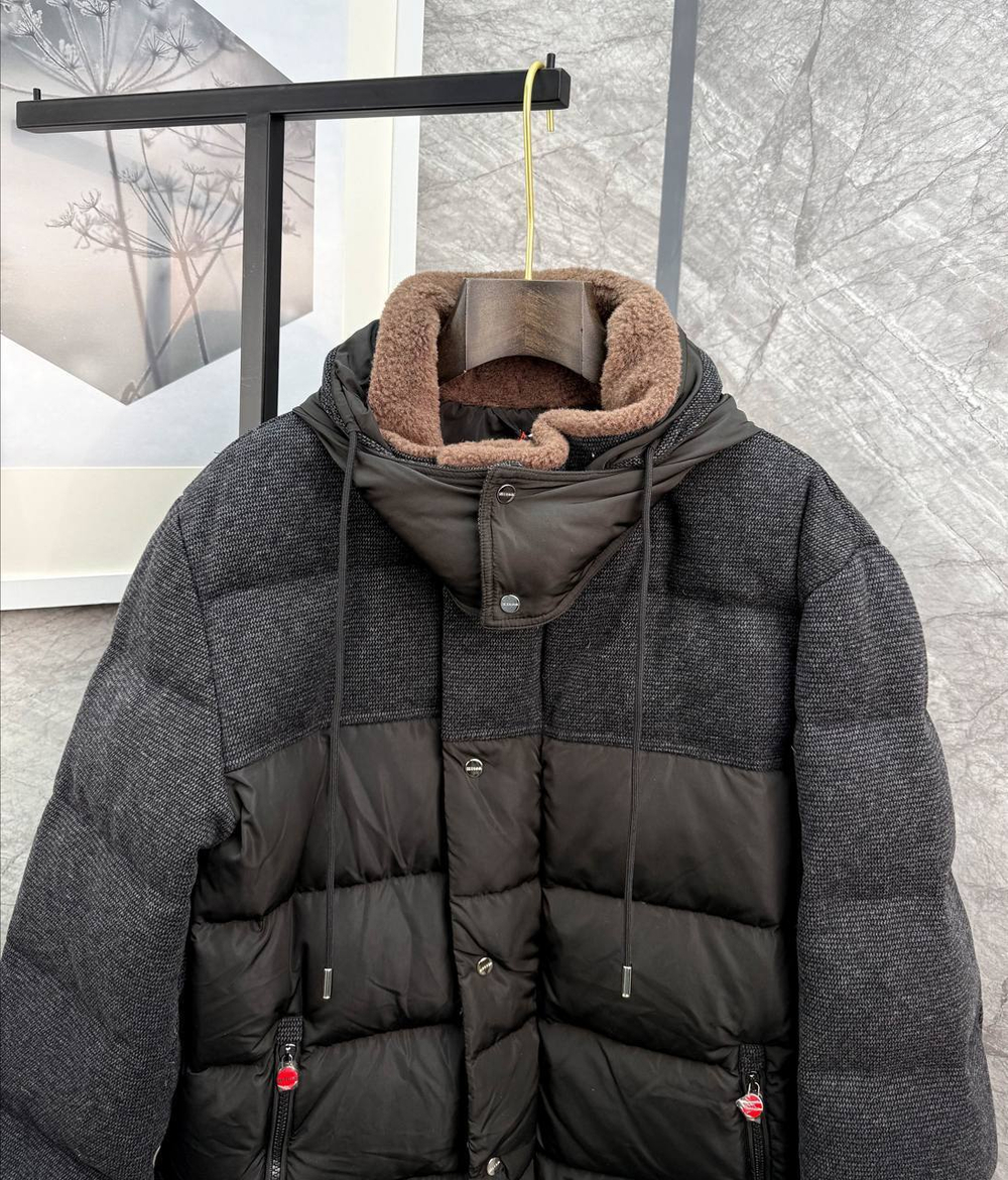 Пуховик Kiton