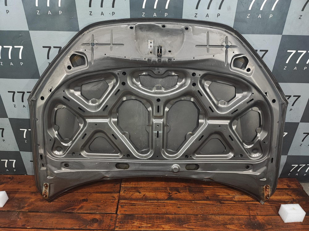 Капот Lada Granta 18-нв Б/У Оригинал 8450104269