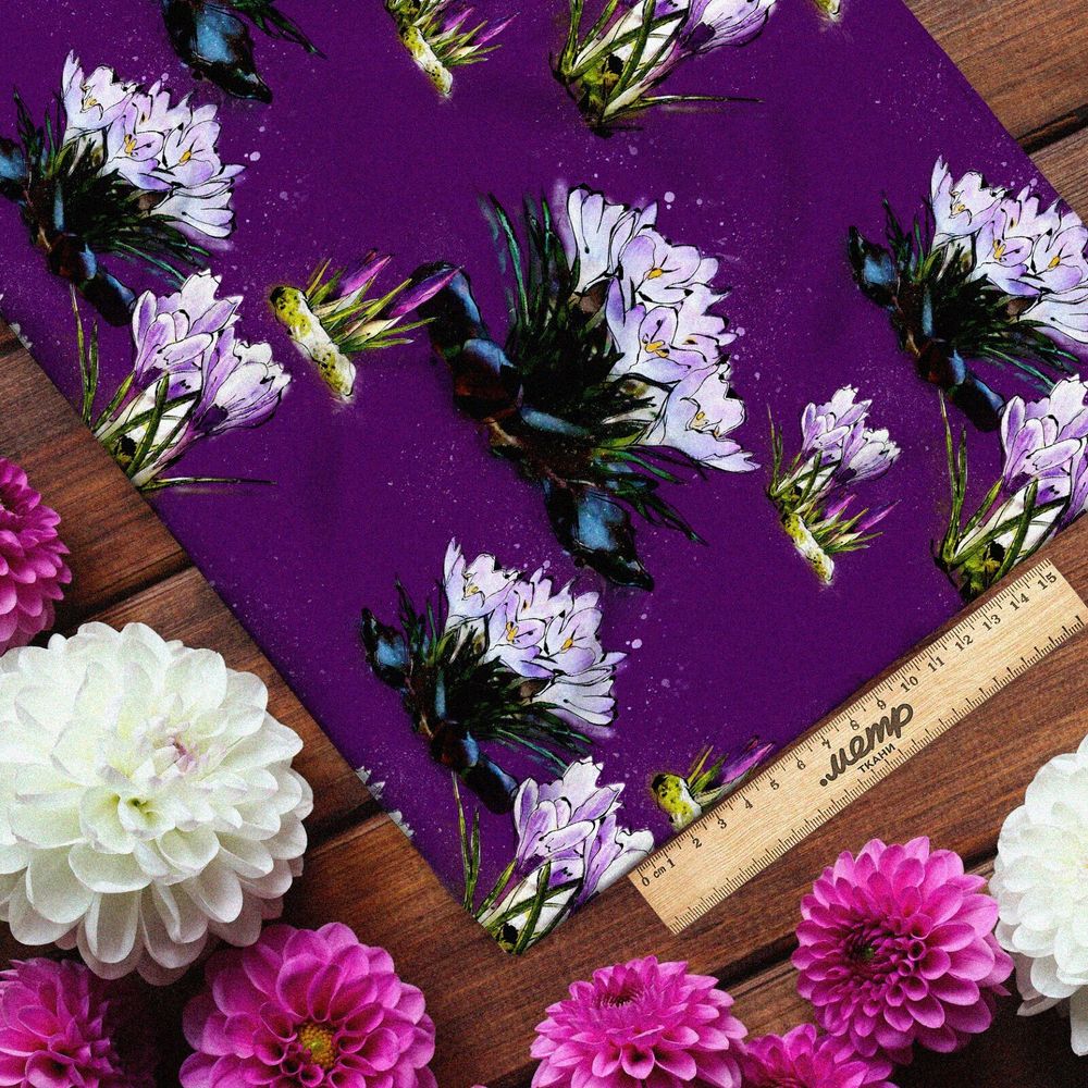 Ткань шифон цветы крокусы на фиолетовом