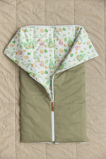 Комплект на выписку Динозаврики (хаки)/(конверт+слип+чепчик)