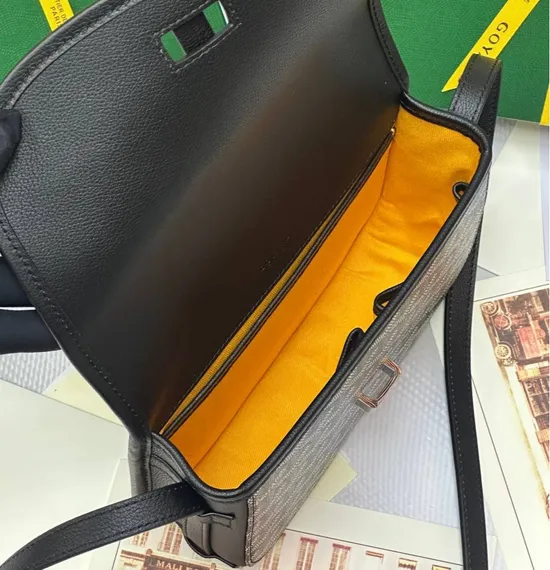 Сумка GOYARD Belvedere MM