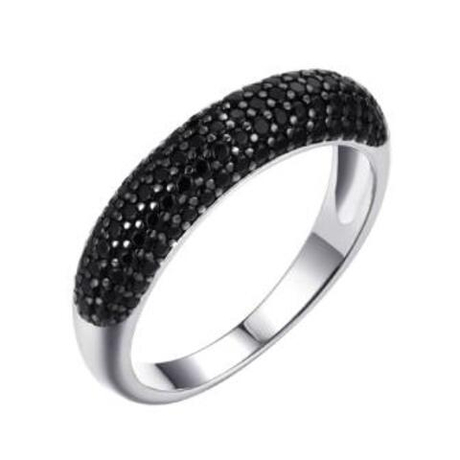 Кольцо из серебра с фианитами