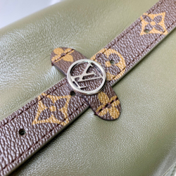 Louis Vuitton Carryall Vibe MM