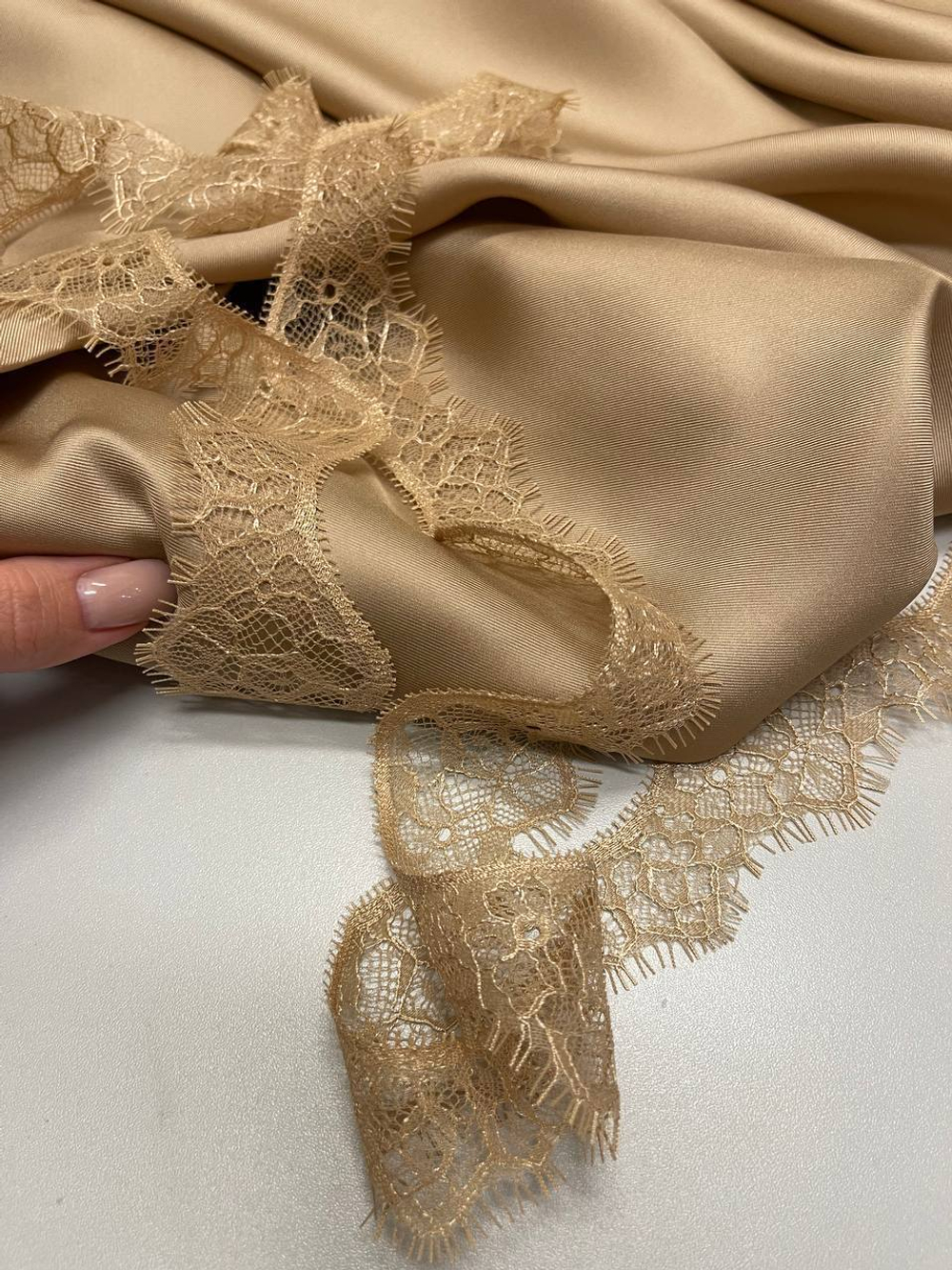 Плательно-блузочный однотонный твиловый шелк (100%шелк, Розовое жемчужное золото, 144, 70 гр/м2)