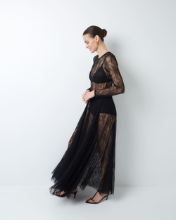 Платье макси из тонкого кружева черный