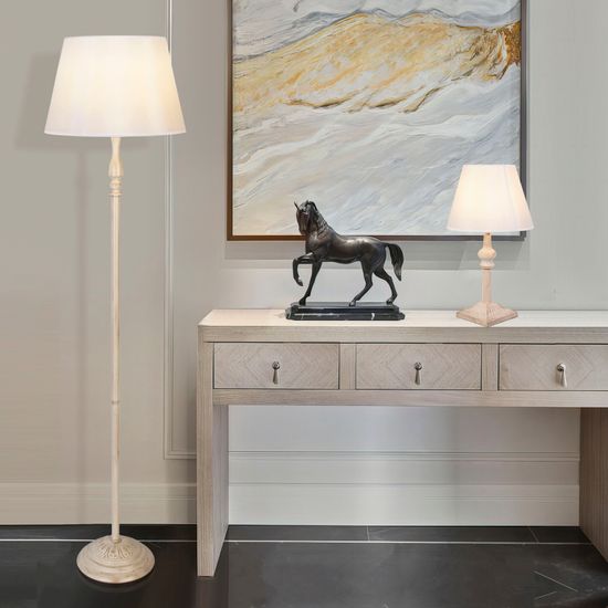 01061/1 / настольный светильник / белый с золотом