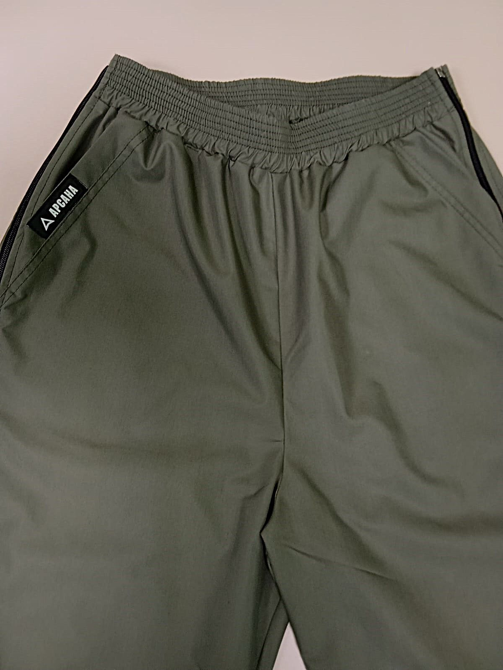 Бриджи ортопедические с боковыми молниями. Цвет Хаки. Размер XL (50-52)