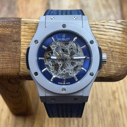 Часы Hublot