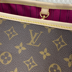 Louis Vuitton Neverfull PM