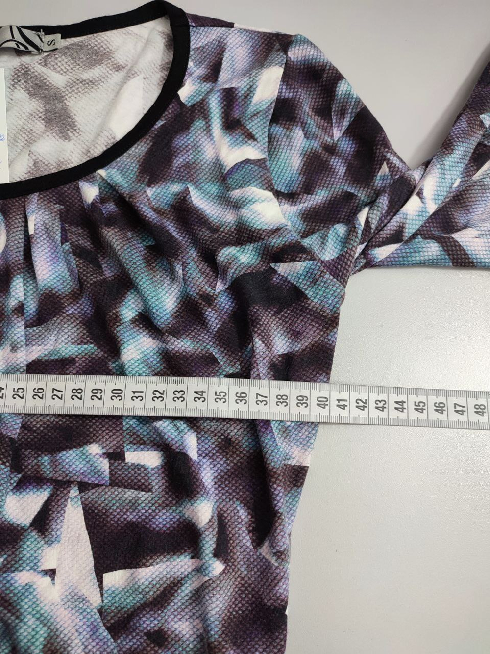 Джемпер трикотажный 44 размер