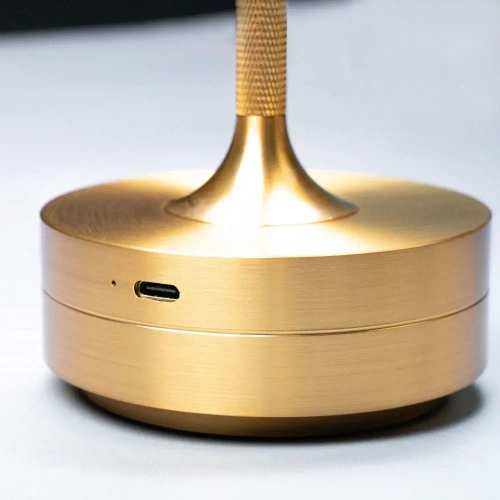 Лампа настольная беспроводная светодиодная