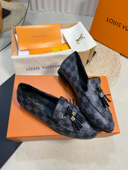 Louis Vuitton Mocassin