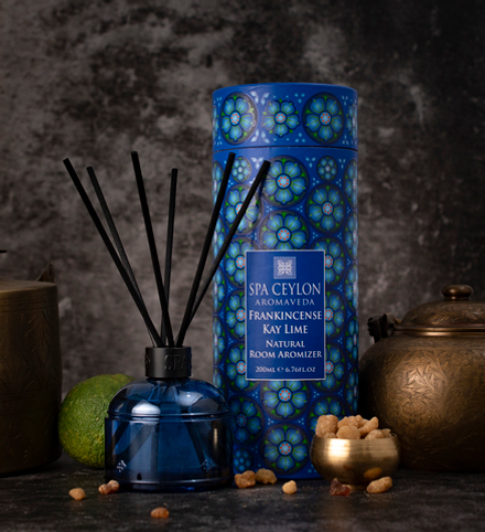 Комнатный ароматизатор "ЛАДАН И КАФФИРСКИЙ ЛАЙМ" (200ml)