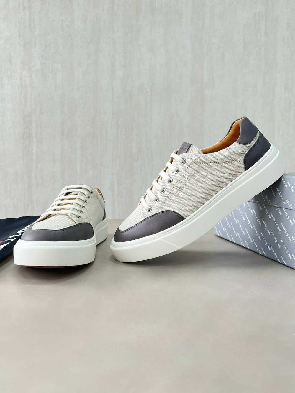 Кроссовки Kiton