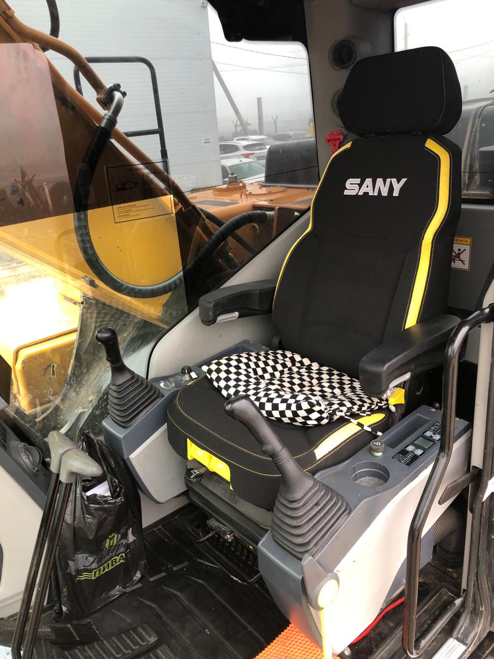 SANY SY* Экскаватор SY330H (Дизельный, 7,8 л, 288 л.с., АТ)