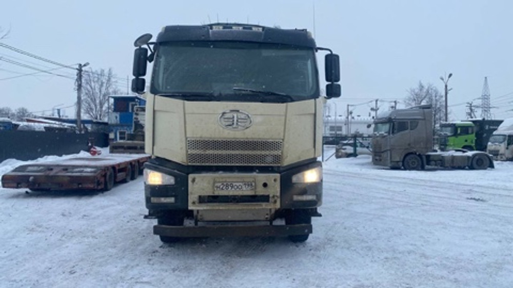 FAW J6 8x4 Самосвал СА3310Р66K24T4E5 (Дизельный, 11,1 л, 420 л.с., МТ)