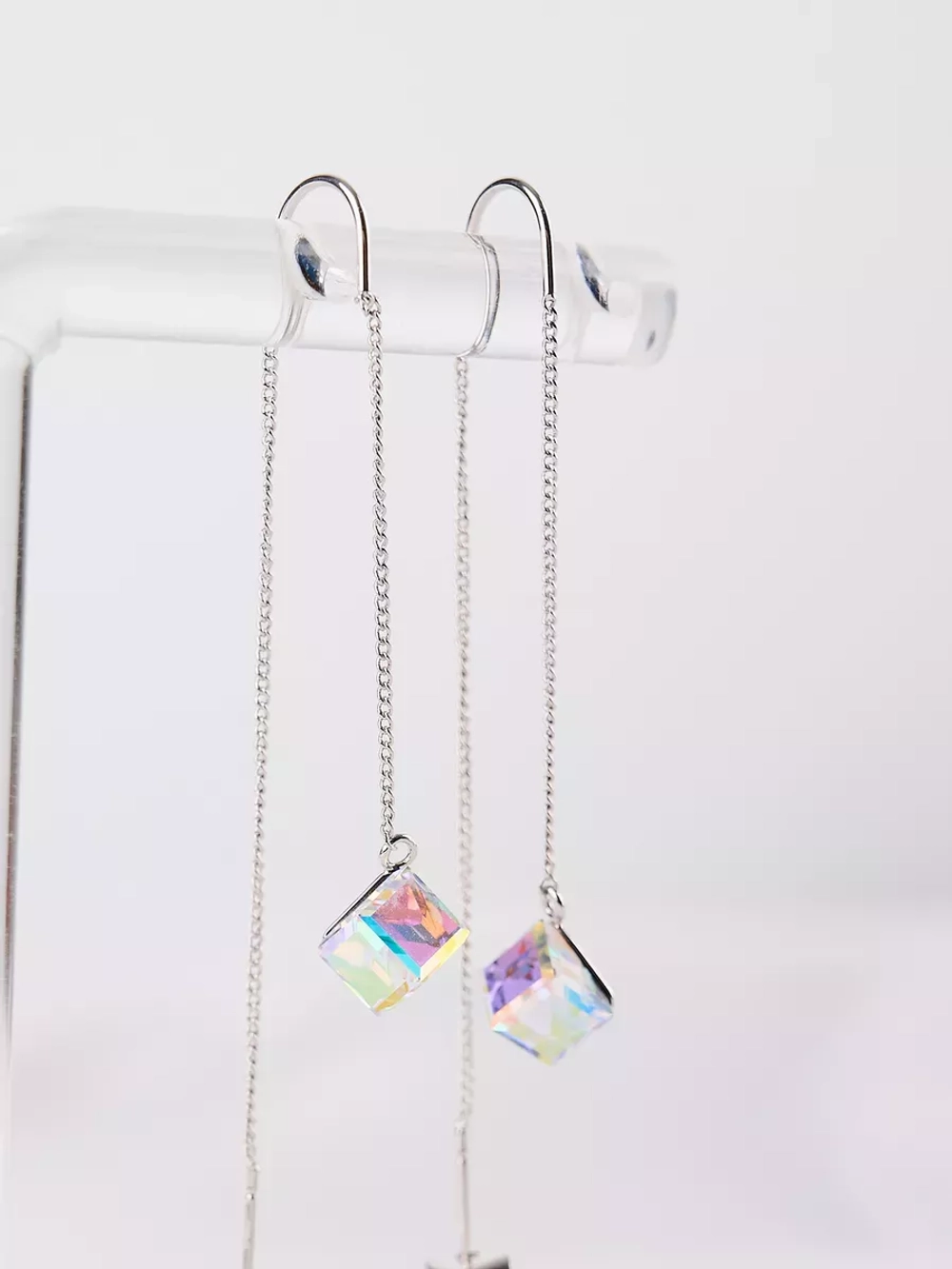 Серьги-протяжки Миражи с кристаллами-хамелеонами Swarovski