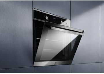 Духова шафа електрична Electrolux EOD5C70X