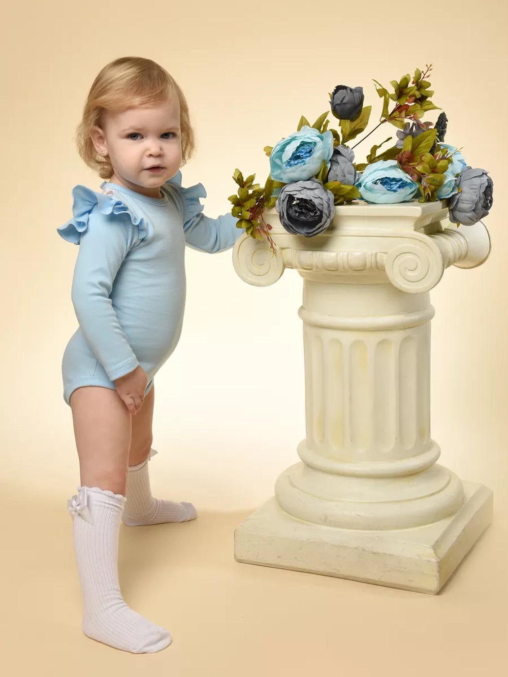 Боди с кружевной спинкой