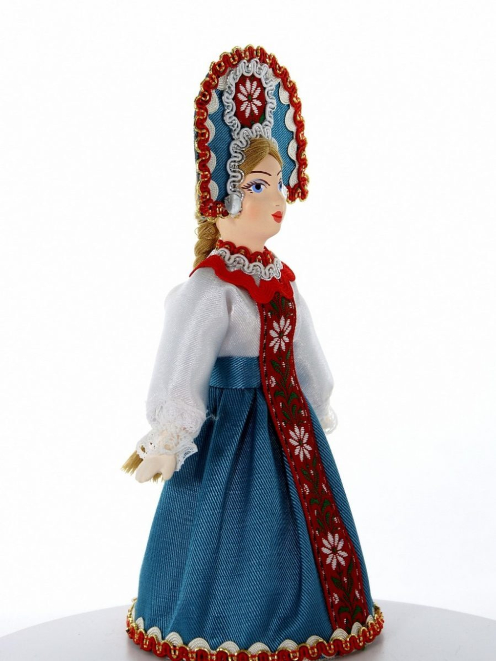 Кукла коллекционная фарфоровая Любава в русском костюме