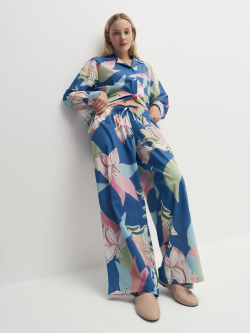 Костюм с брюками Weekend