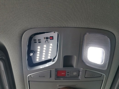 Плата в водительский плафон Sorento xm/FL - белый