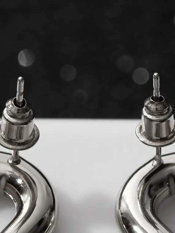 Серьги металл "Цепь" неровность, 2 звена, цвет серебристо-чёрный