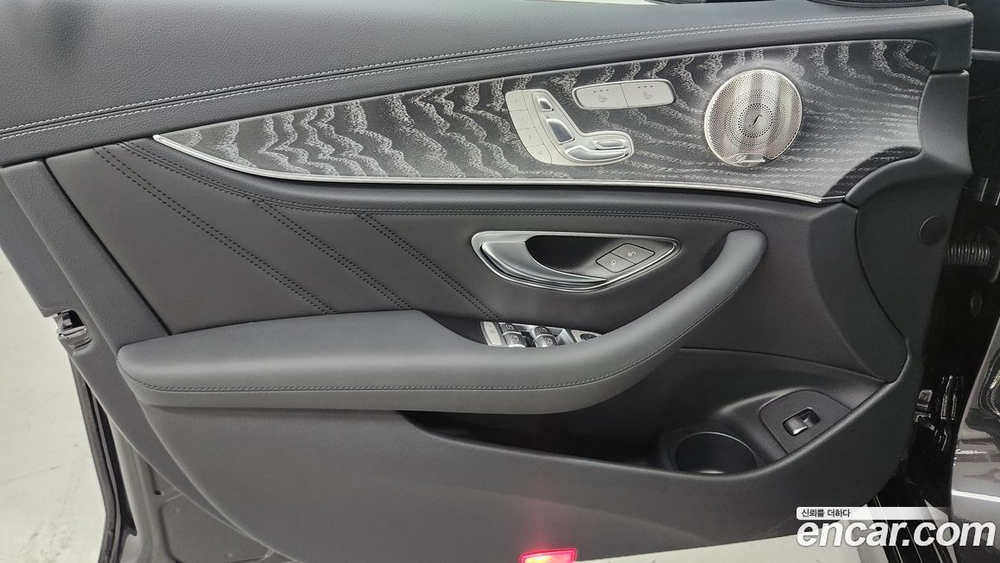 Mercedes-Benz E-Class W213 E53 AMG 4MATIC+ (11.2022)