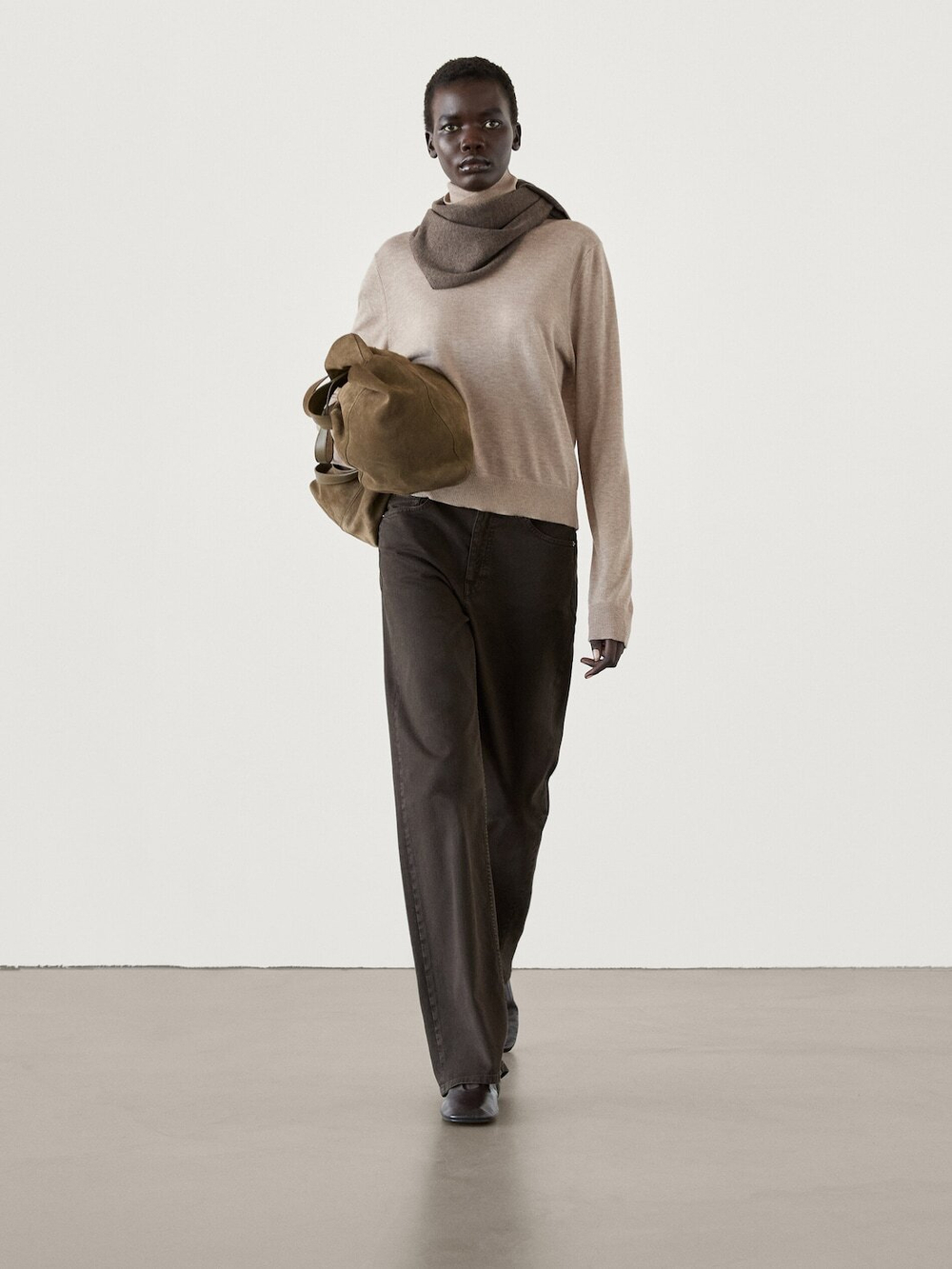 Massimo Dutti Свитер с высоким воротником, кротово-коричневый