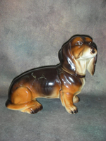 Статуэтка. Фарфор. Собака Такса. Sitzendorf. Германия