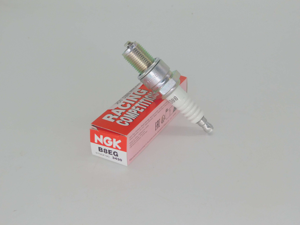 Свеча зажигания B8EG, NGK