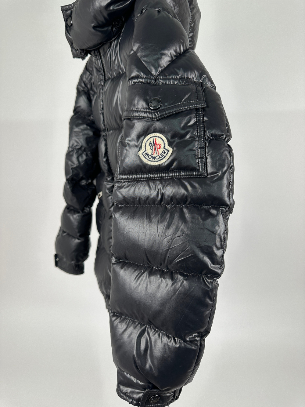 Пуховик Moncler