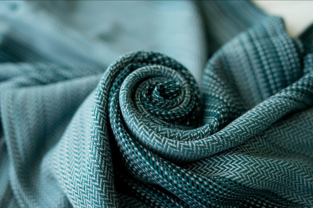 Слинг-шарф «Херрингбон изумрудный».