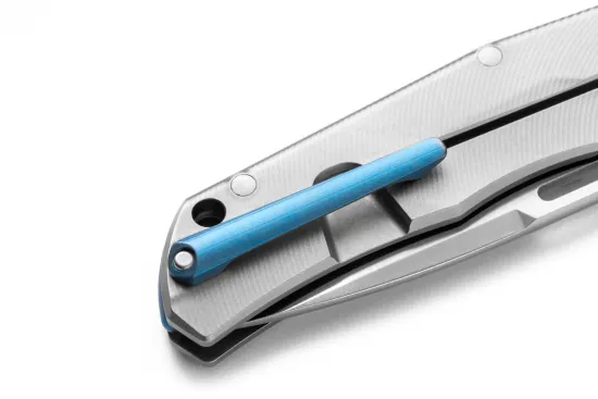 Нож складной Lion Steel Q4ttro Q4 GY - сталь MagnaCut, рукоять серый титан