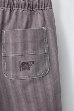 ZARA ШОРТЫ-БЕРМУДЫ С ПРИНТОМ И ЭЛАСТИЧНЫМ ПОЯСОМ, СВЕТЛАЯ МАЛЬВА